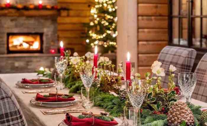 Christmas table decor rustic